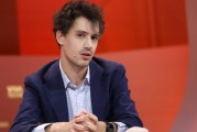 六爻简单人工智能实验室Mistral将推出其首款推理模型，挑战 OpenAI