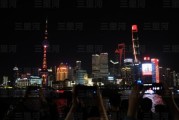 六爻简单游戏设定虚拟上海被外星人攻陷，中美网友：不行！！